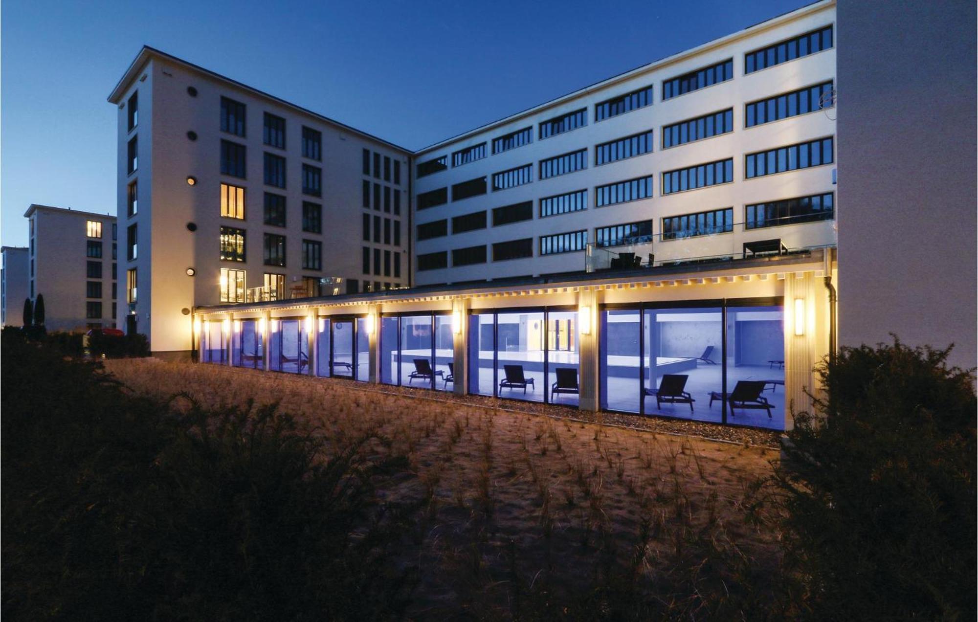 Prince Binz Exteriör bild